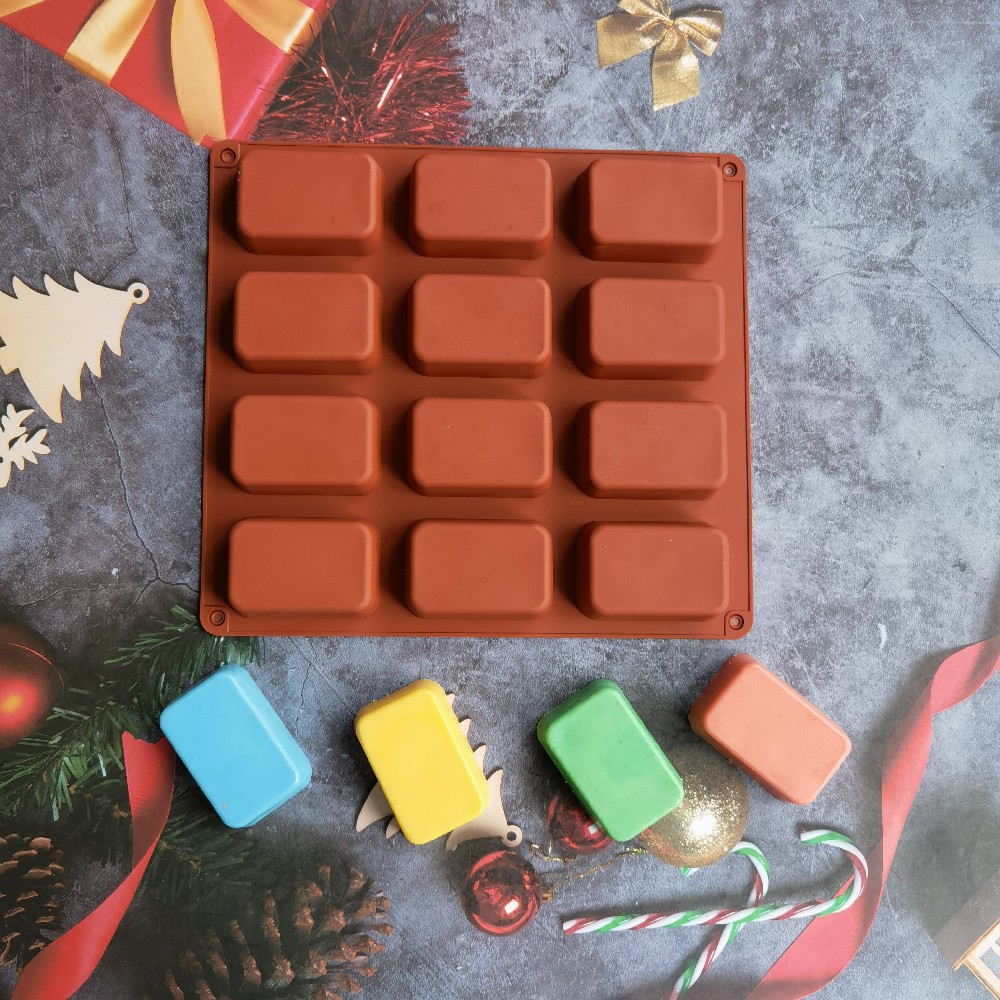 12 Cavity Square Silicone Soap - đánh giá và giá Candle Making With Beeswax